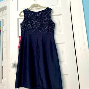 Blue Jessica Howard dress (12) Same effect as little black dress but less cliché